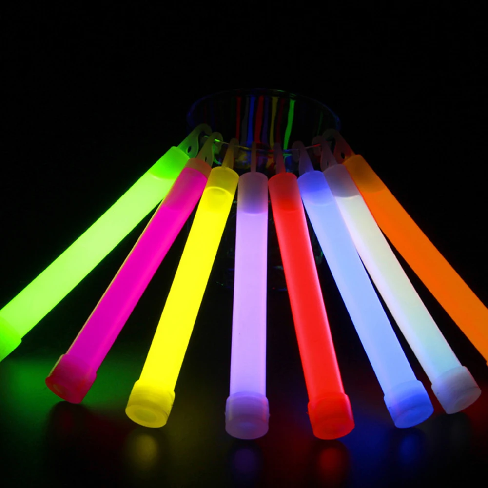 30 قطعة من أعواد الإضاءة المتو - مراجعة Glow Sticks Survival وسعره