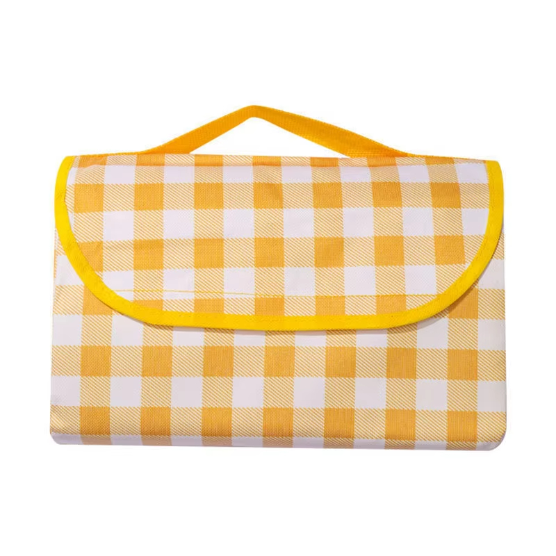 بساط نزهة سميك مقاوم للماء من  - مراجعة Outdoor Camping Rugs وسعره